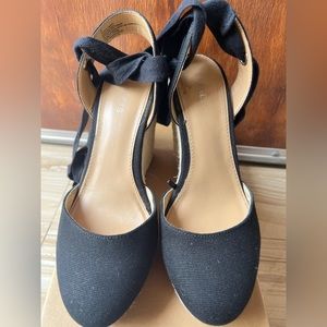 Express ankle wrap espadrille wedges size 7